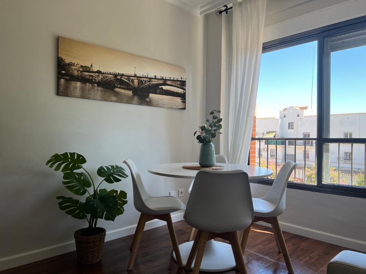 Apartamento Triana Center Sevilla Extérieur photo